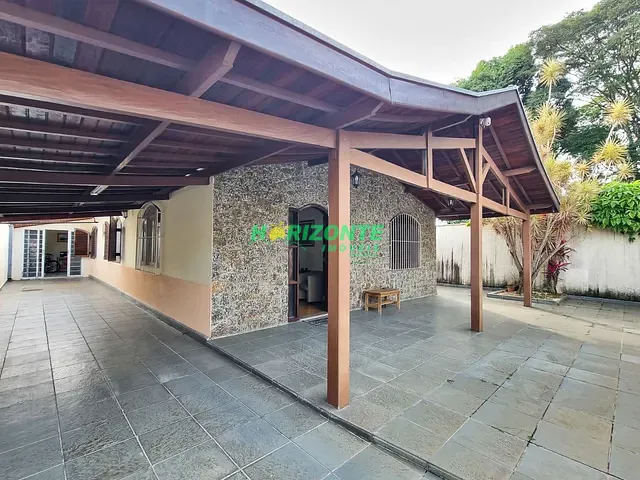 Casa com 275m² 4 quartos e 3 banheiros, à venda, no bairro Bosque dos Eucaliptos em São José dos Campos