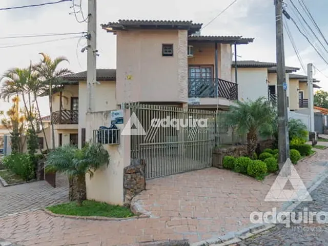 Sobrado 3 quartos e 3 banheiros, à venda, no bairro Estrela em Ponta Grossa