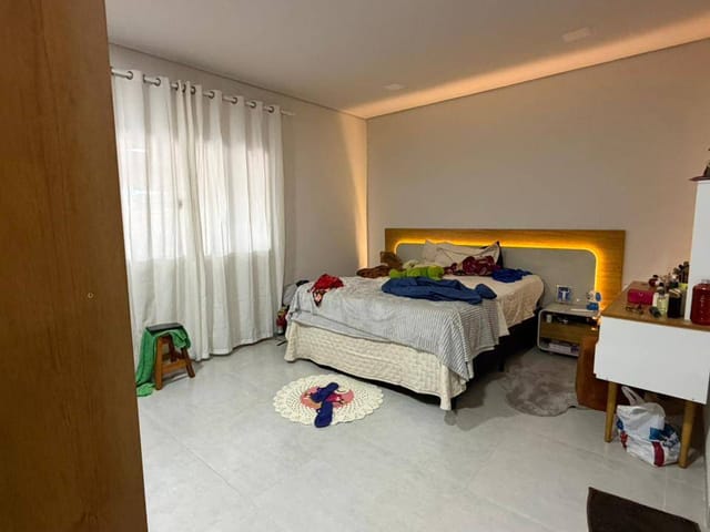 Casa com 300m² 2 quartos e 1 banheiro, à venda, no bairro Residencial Jardim Araguaia em Sinop