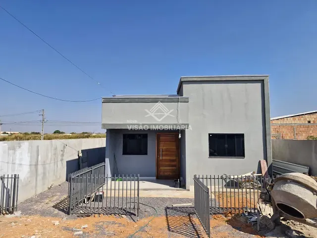 Casa com 100m² 2 quartos e 1 banheiro, para alugar, no bairro Jardim Liberdade em Sinop