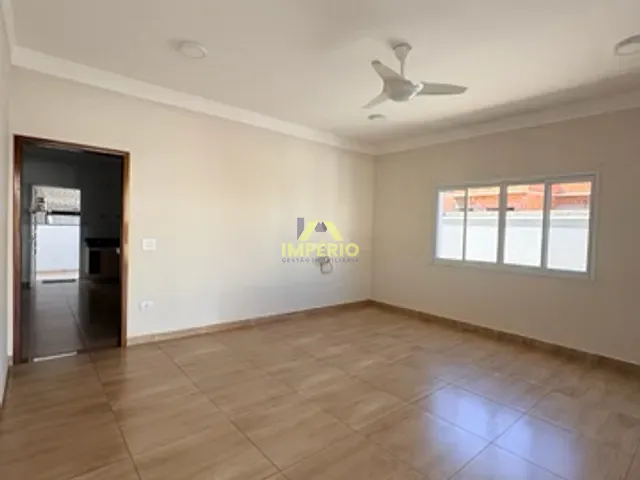 Casa 2 quartos e 2 banheiros, à venda, no bairro Residencial Lagos D'Icaraí em Salto