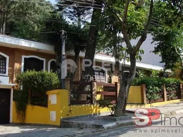 Casa com 1000m² 4 quartos e 4 banheiros, à venda, no bairro Vila Albertina em São Paulo