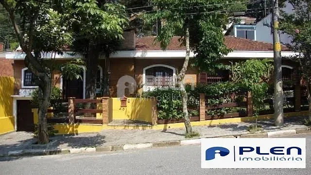 Casa térrea de 4 quartos à venda em Vila Albertina, São Paulo