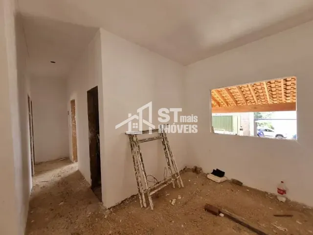 Casa com 200m² 3 quartos e 1 banheiro, à venda, no bairro Jardim Videiras em Andradas