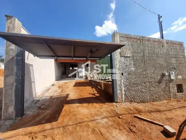 Casa com 200m² 3 quartos e 1 banheiro, à venda, no bairro Jardim Videiras em Andradas