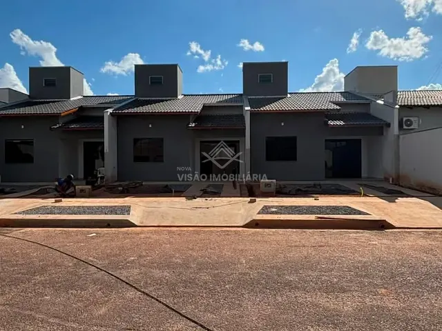 Casa 2 quartos e 2 banheiros, à venda, no bairro Residencial Florença em Sinop