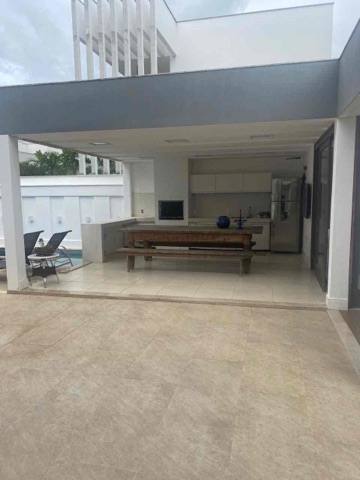 Casa com 600m² 3 quartos e 5 banheiros, à venda, no bairro Parque Rodoviário em Campos dos Goytacazes