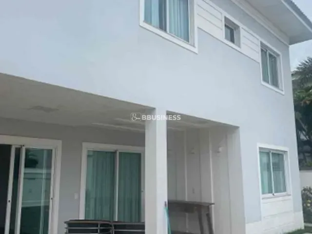Casa com 600m² 3 quartos e 5 banheiros, à venda, no bairro Parque Rodoviário em Campos dos Goytacazes