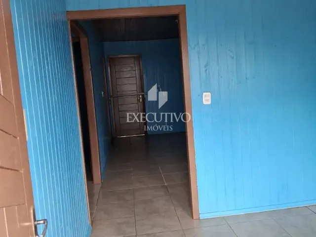 Casa 3 quartos e 1 banheiro, para alugar, no bairro Distrito industrial em Colinas