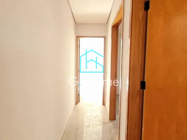 Casa com 151m² 3 quartos e 2 banheiros, à venda, no bairro Leonor em Londrina