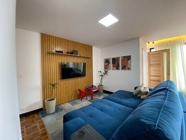 Casa com 441m² 3 quartos e 2 banheiros, à venda, no bairro Jardim Botânico em Curitiba