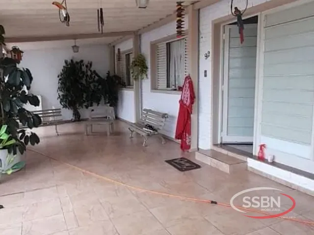 Casa com 342m² 3 quartos e 2 banheiros, à venda, no bairro Parque Franceschini em Sumaré