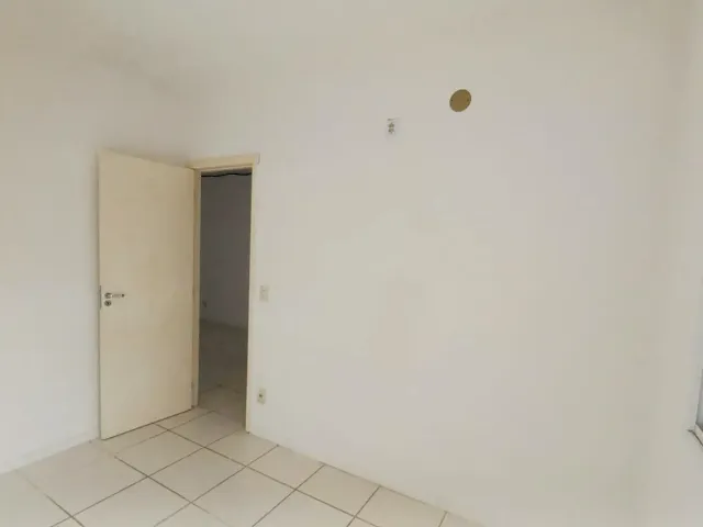 Casa 2 quartos e 1 banheiro, à venda, no bairro Três Vendas em Pelotas