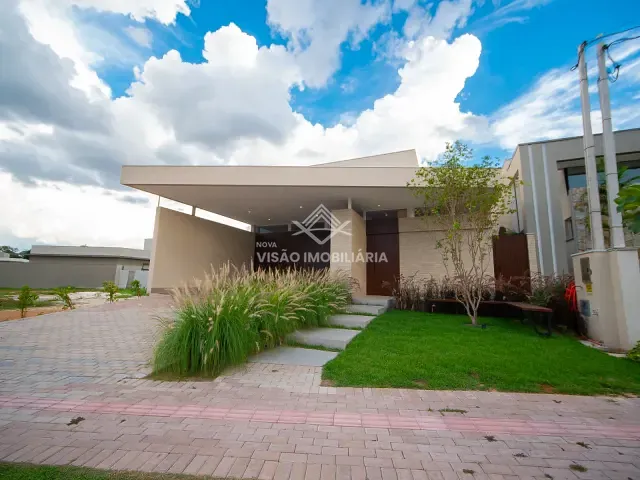 Casa com 196m² 3 quartos e 4 banheiros, à venda, no bairro Alameda das Cores Residencial em Sinop