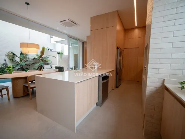 Casa com 196m² 3 quartos e 4 banheiros, à venda, no bairro Alameda das Cores Residencial em Sinop