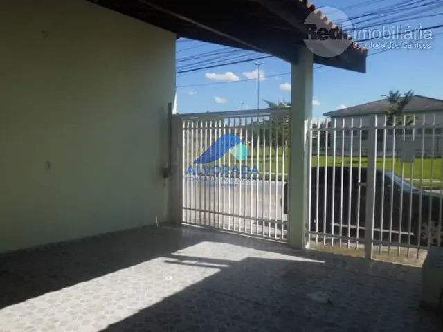 Casa com 133m² 2 quartos e 2 banheiros, à venda, no bairro Jardim das Indústrias em São José dos Campos