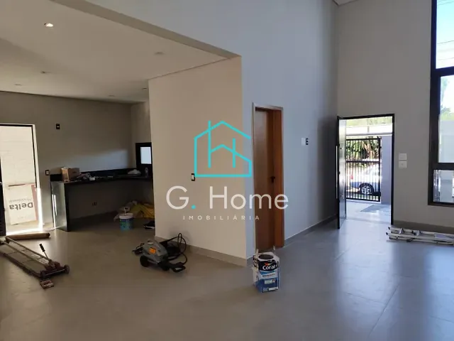 Casa com 250m² 3 quartos e 2 banheiros, à venda, no bairro Loteamento Chamonix em Londrina
