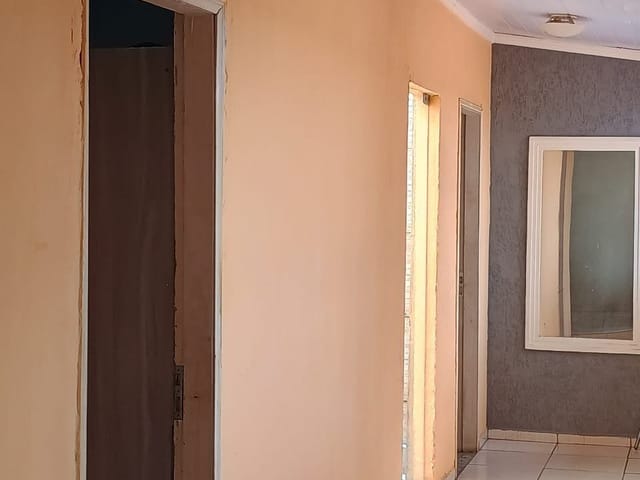 Casa 2 quartos e 1 banheiro, à venda, no bairro Parque Residencial Campina Grande em Campinas