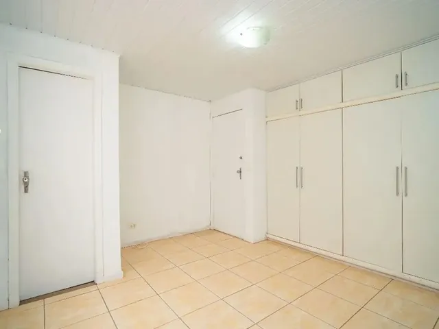 Casa com 238m² 3 quartos e 4 banheiros, à venda, no bairro Ahú em Curitiba