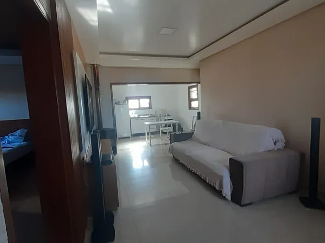 Casa com 300m² 2 quartos e 1 banheiro, à venda, no bairro Três Vendas em Pelotas