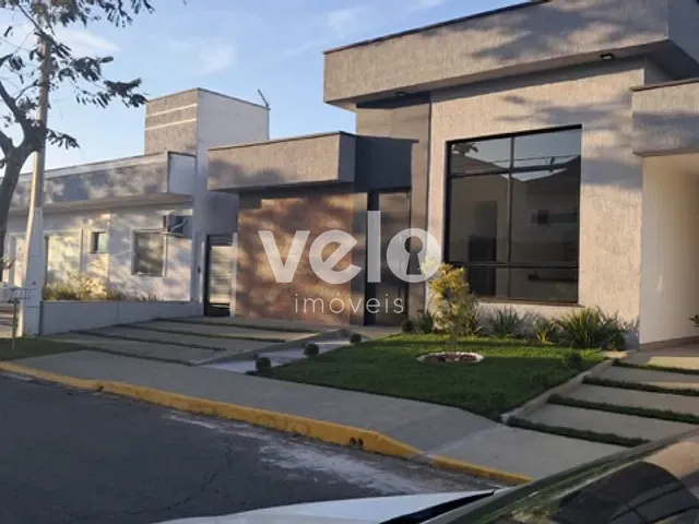 Casa 3 quartos e 4 banheiros, à venda, no bairro Loteamento Pinheiros de Tremembé em Tremembé