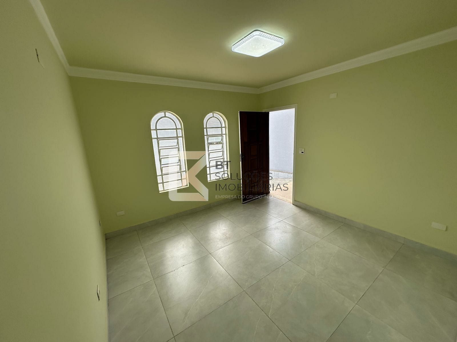 Casa à venda com 2 quartos, 127m² - Foto 5