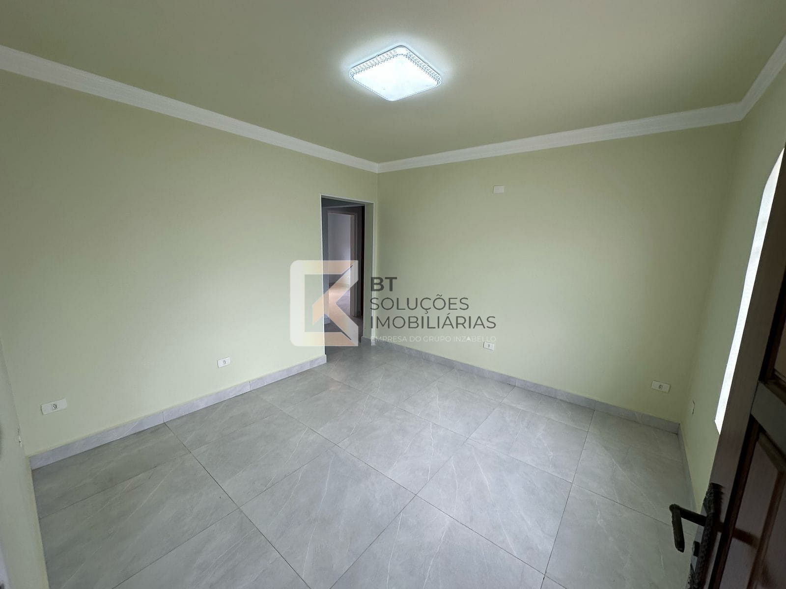 Casa à venda com 2 quartos, 127m² - Foto 7