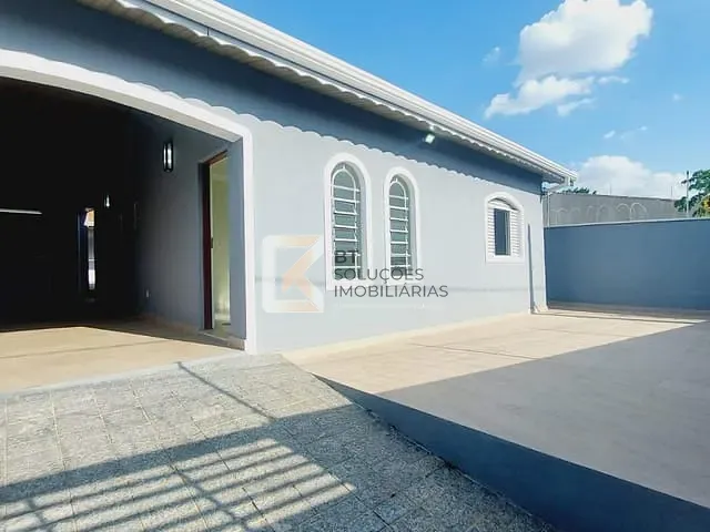 Casa com 250m² 2 quartos e 2 banheiros, à venda, no bairro Vila São José em Indaiatuba