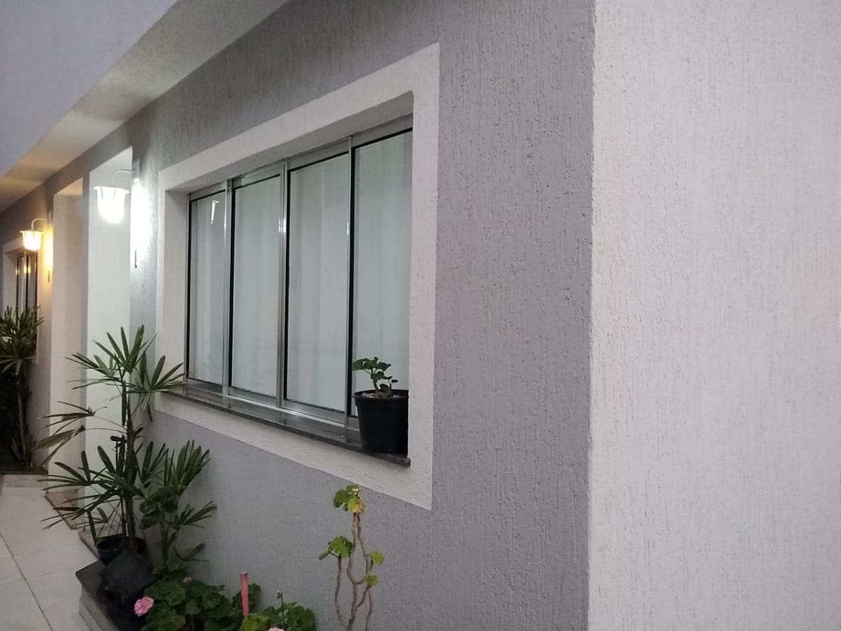 Casa em condomínio para venda com 2 quartos, sendo 2 suítes, 60m²