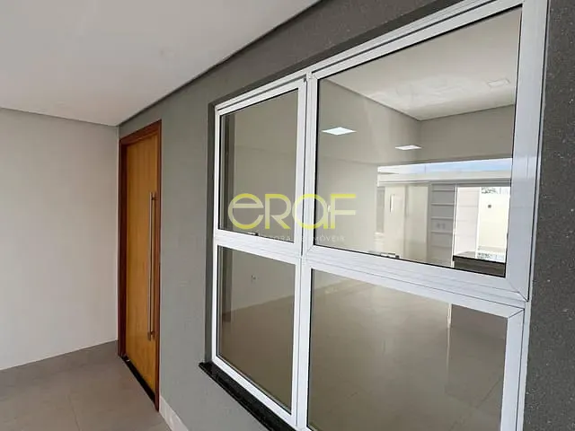 Casa 3 quartos e 2 banheiros, à venda, no bairro setor abreu em Formosa