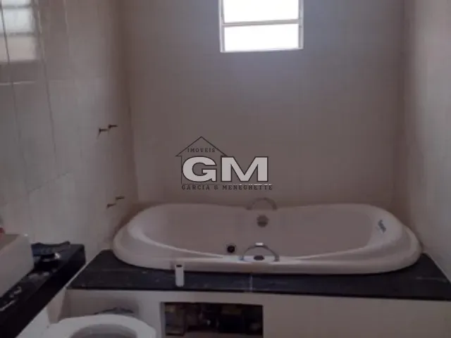 Casa com 200m² 4 quartos e 4 banheiros, à venda, no bairro Planalto Verde  em Ribeirão Preto