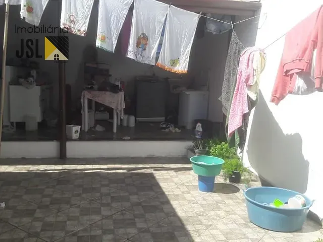 Casa com 175m² 3 quartos e 1 banheiro, à venda, no bairro Parque Residencial Santo André em Caçapava