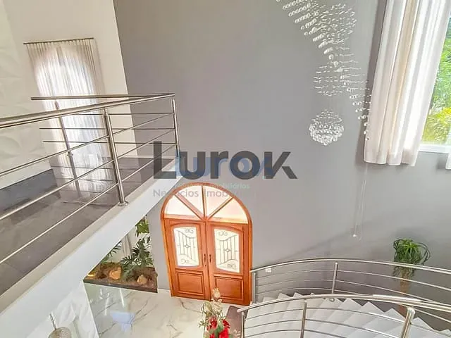 Casa com 804m² 4 quartos e 7 banheiros, à venda ou para alugar, no bairro Chácaras São Bento em Valinhos