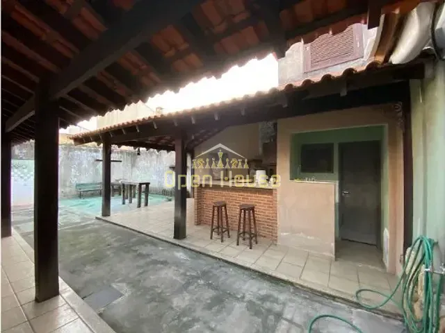 Casa 3 quartos e 3 banheiros, para alugar, no bairro Morada da Colina em Volta Redonda