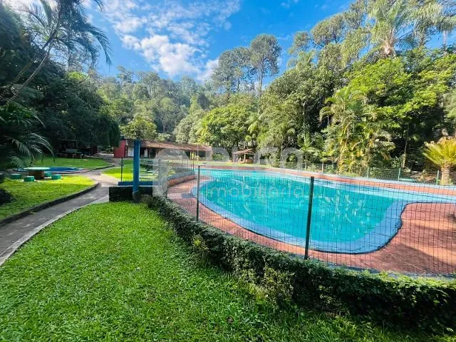 Casa 3 quartos e 3 banheiros, à venda, no bairro Estância Mirim em São Paulo