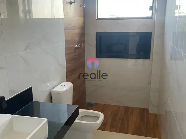 Casa 3 quartos e 3 banheiros, à venda, no bairro Santa Branca em Belo Horizonte