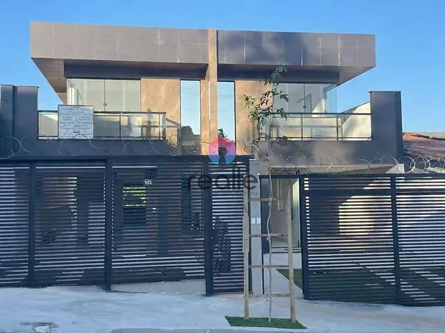 Casa 3 quartos e 3 banheiros, à venda, no bairro Santa Branca em Belo Horizonte