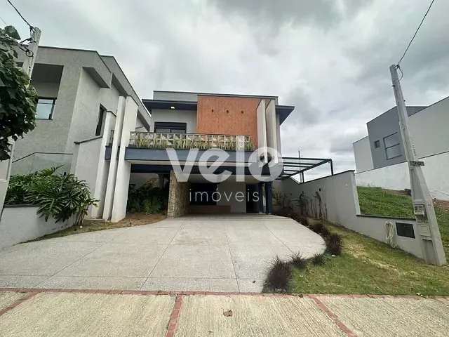 Casa com 287m² 3 quartos e 4 banheiros, à venda, no bairro Loteamento Residencial Fazenda Casa Grande em Taubaté