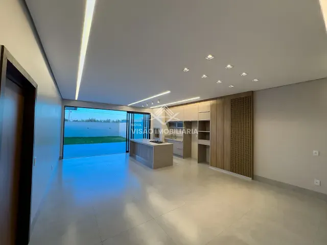 Casa 3 quartos e 4 banheiros, à venda, no bairro Residencial Riviera Suíça II em Sinop