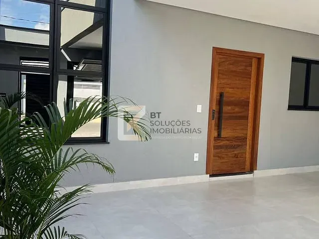 Casa 3 quartos e 2 banheiros, à venda, no bairro Jardim Monte Carlo em Indaiatuba