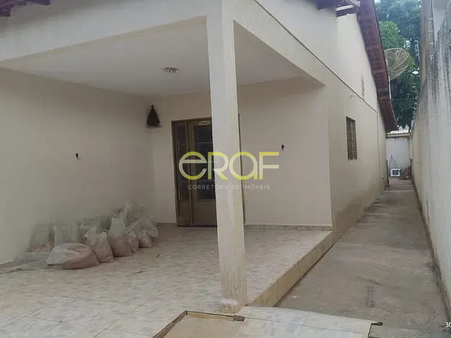 Casa com 250m² 3 quartos e 2 banheiros, à venda, no bairro Setor de Chácaras Sul em Formosa