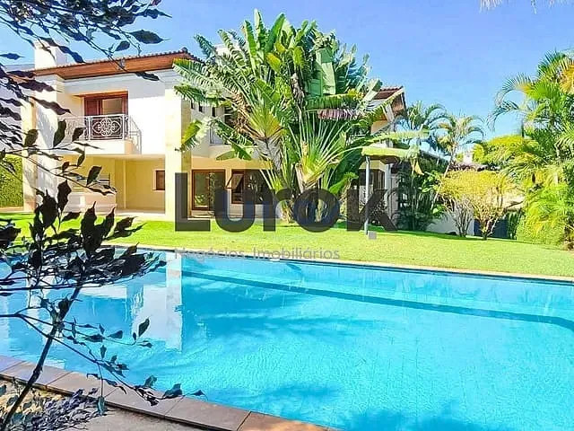 Casa com 1027m² 4 quartos e 6 banheiros, à venda, no bairro Joapiranga em Valinhos