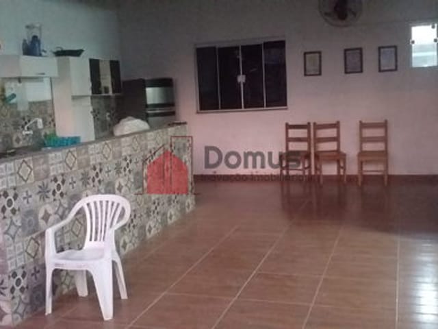 Casa com 225m², à venda, no bairro Pedro Leme em Roseira