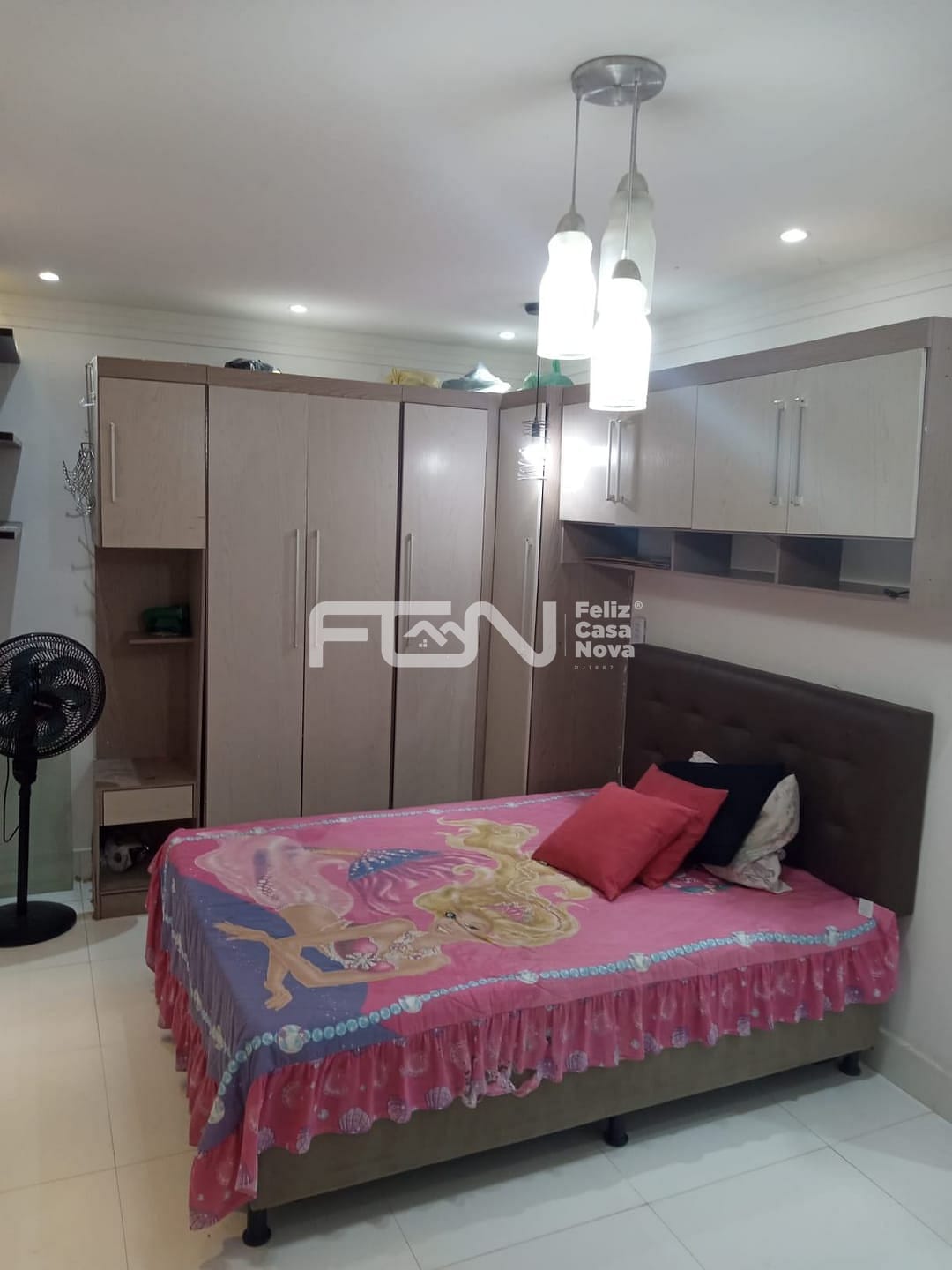 Casa à venda e aluguel com 4 quartos, 100m² - Foto 9