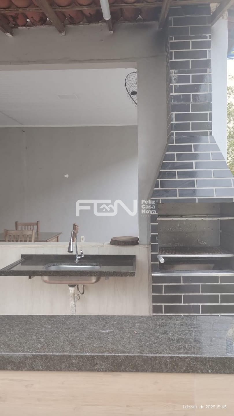 Casa à venda e aluguel com 4 quartos, 100m² - Foto 11