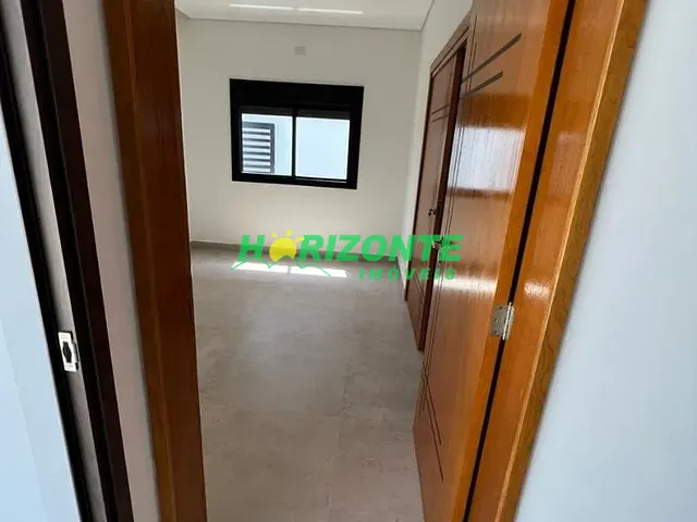 Casa com 300m² 3 quartos e 4 banheiros, à venda, no bairro Residencial Terras Do Vale em Caçapava