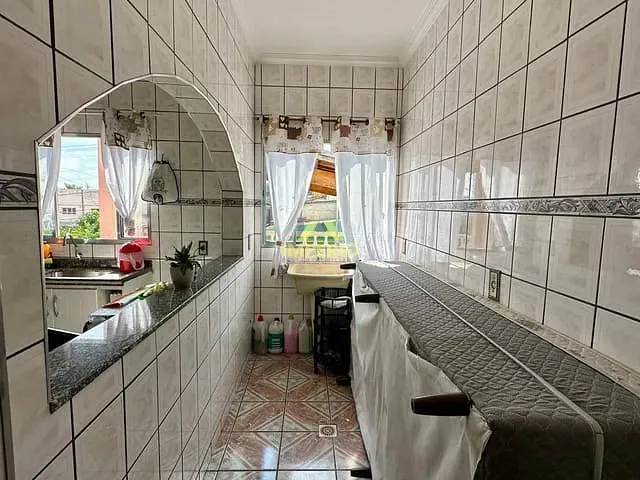 Casa 2 quartos e 2 banheiros, à venda, no bairro Salto de São José em Salto