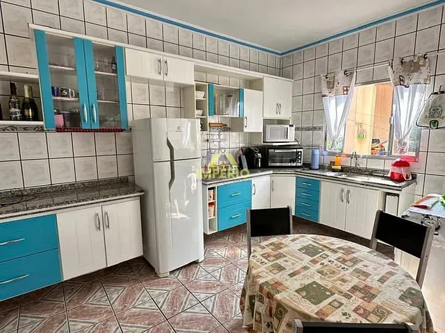 Casa 2 quartos e 2 banheiros, à venda, no bairro Salto de São José em Salto