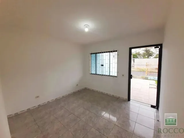 Casa 3 quartos e 1 banheiro, à venda, no bairro Costeira em São José Dos Pinhais