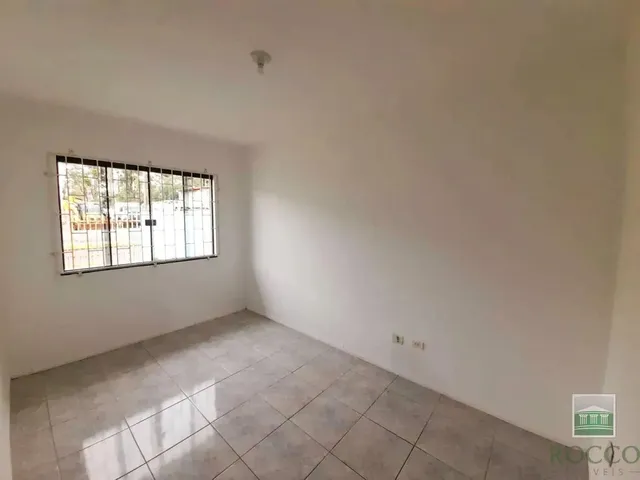Casa 3 quartos e 1 banheiro, à venda, no bairro Costeira em São José Dos Pinhais